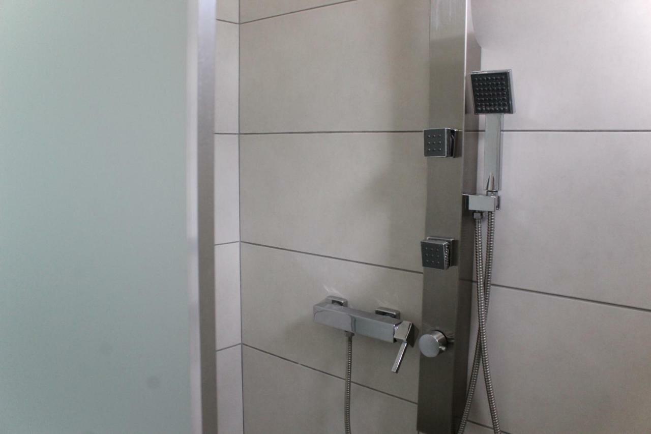 Villa Nina 2013 Appartamento ตาออร์มินา ภายนอก รูปภาพ