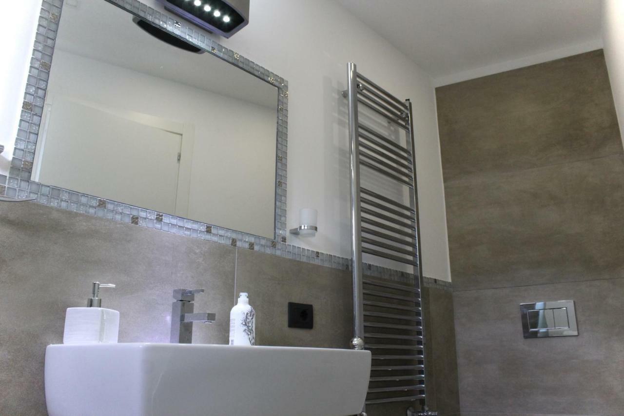 Villa Nina 2013 Appartamento ตาออร์มินา ภายนอก รูปภาพ